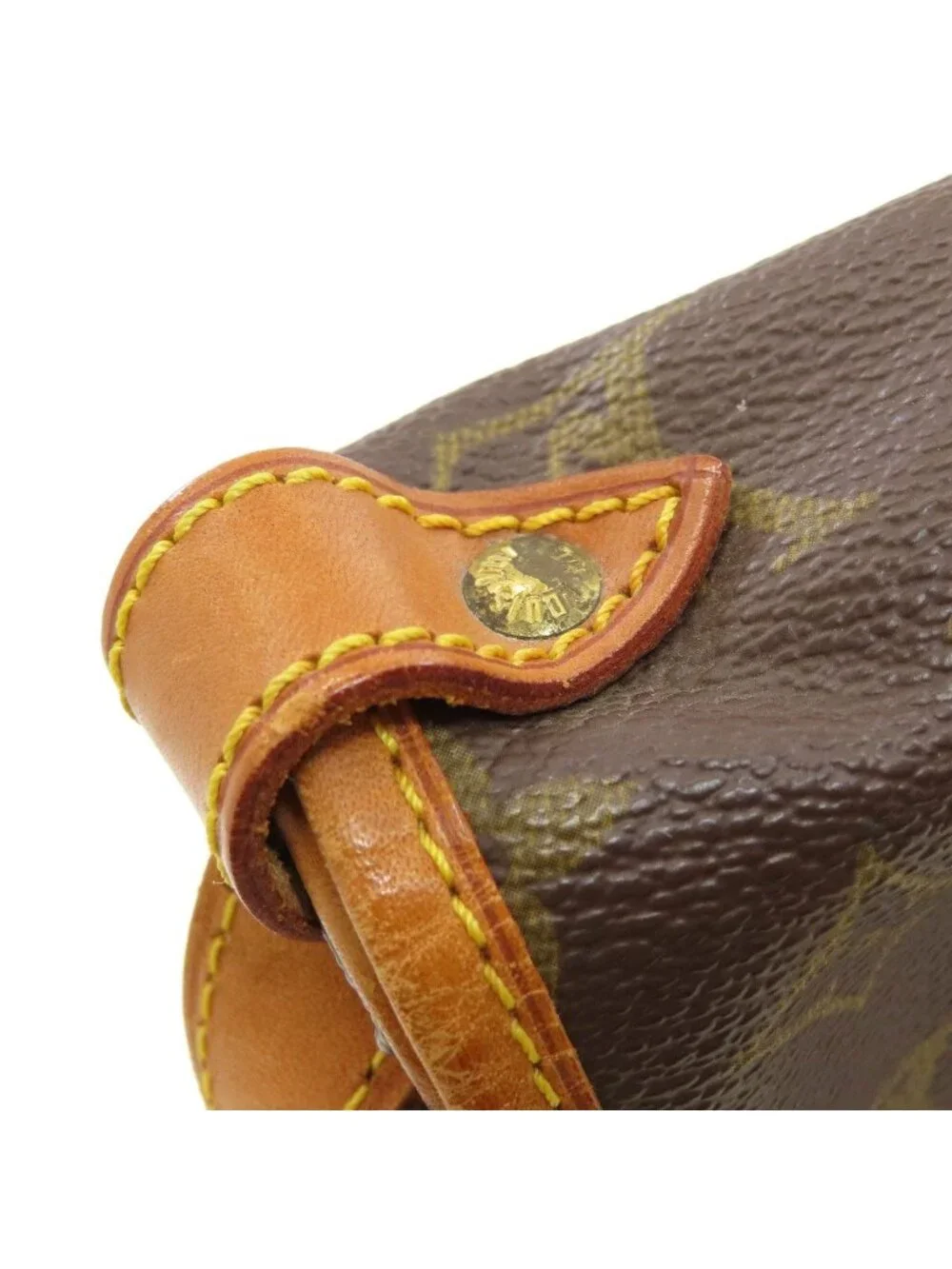 Louis Vuitton Saumur 30 Shoulder Bag Monogram Canvas